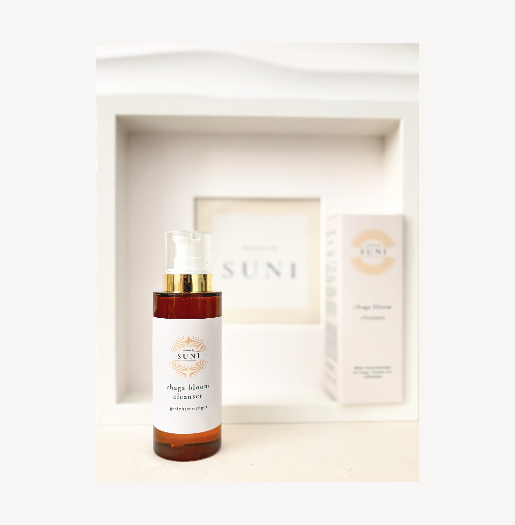 Chaga Bloom Cleanser Präsentationsfoto